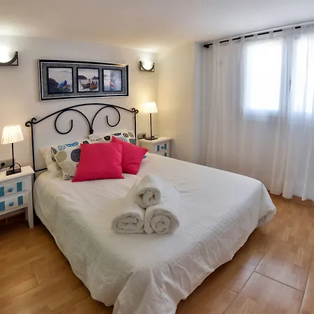 Apartment Cenacheros - Wondersisters *